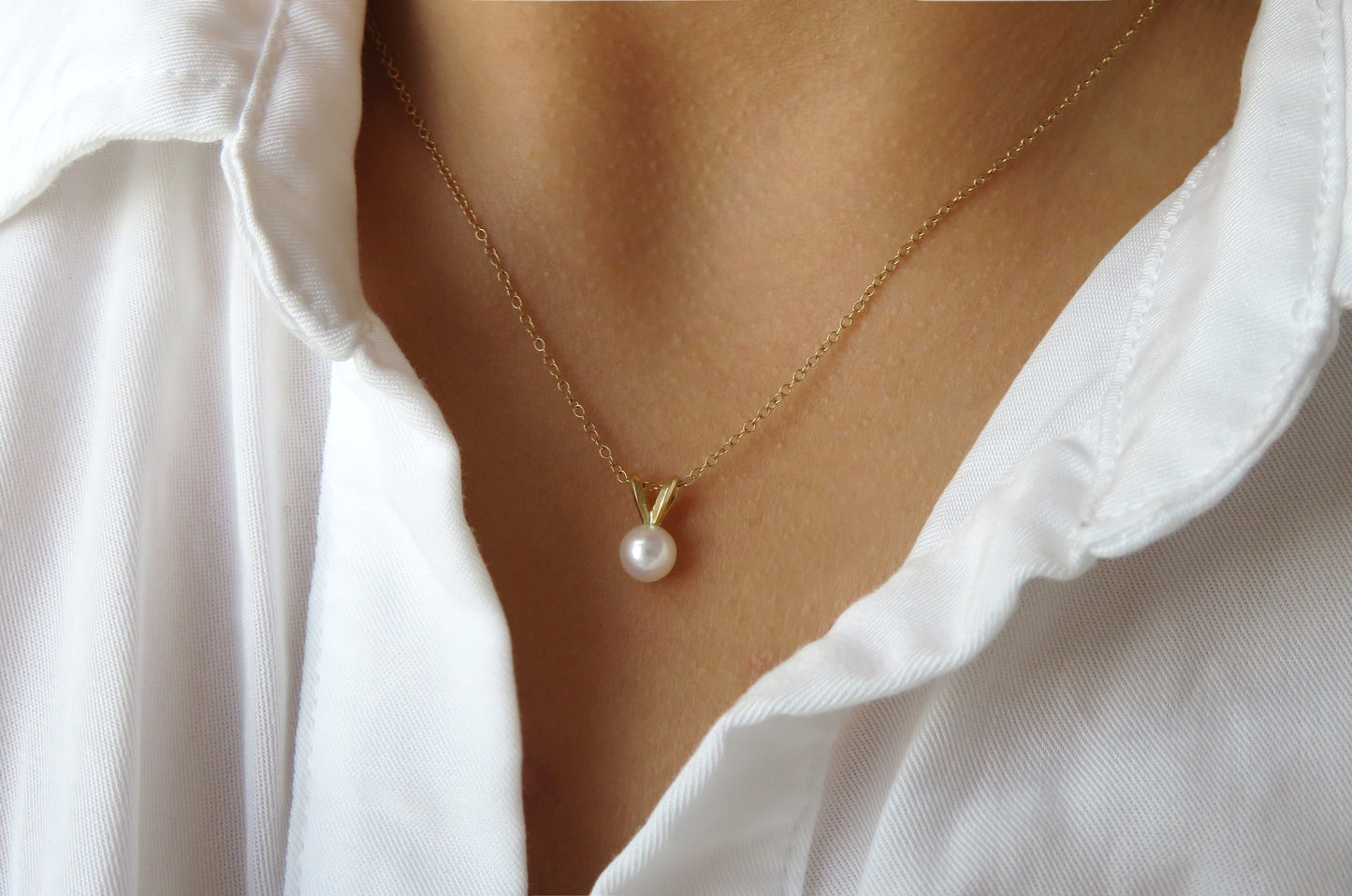 14k Yellow Gold - Freshwater Pearl Necklace