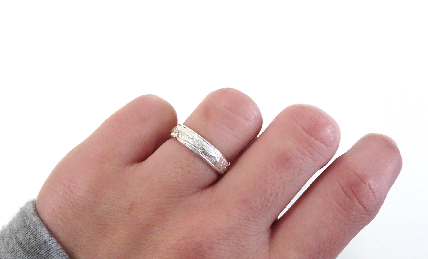 Sterling Silver Floral Ring 4.9mm .925