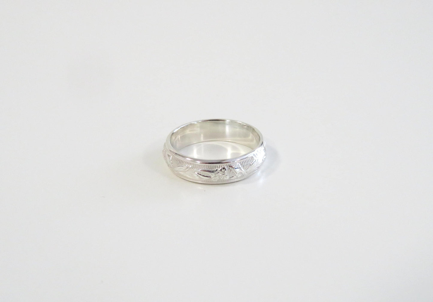 Sterling Silver Floral Ring 4.9mm .925