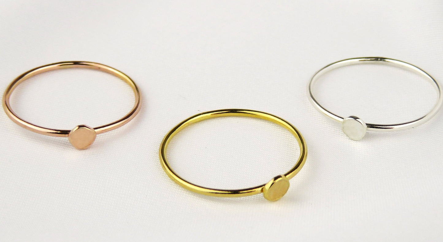Dainty Circle Ring – 14k Gold Filled or Sterling Silver