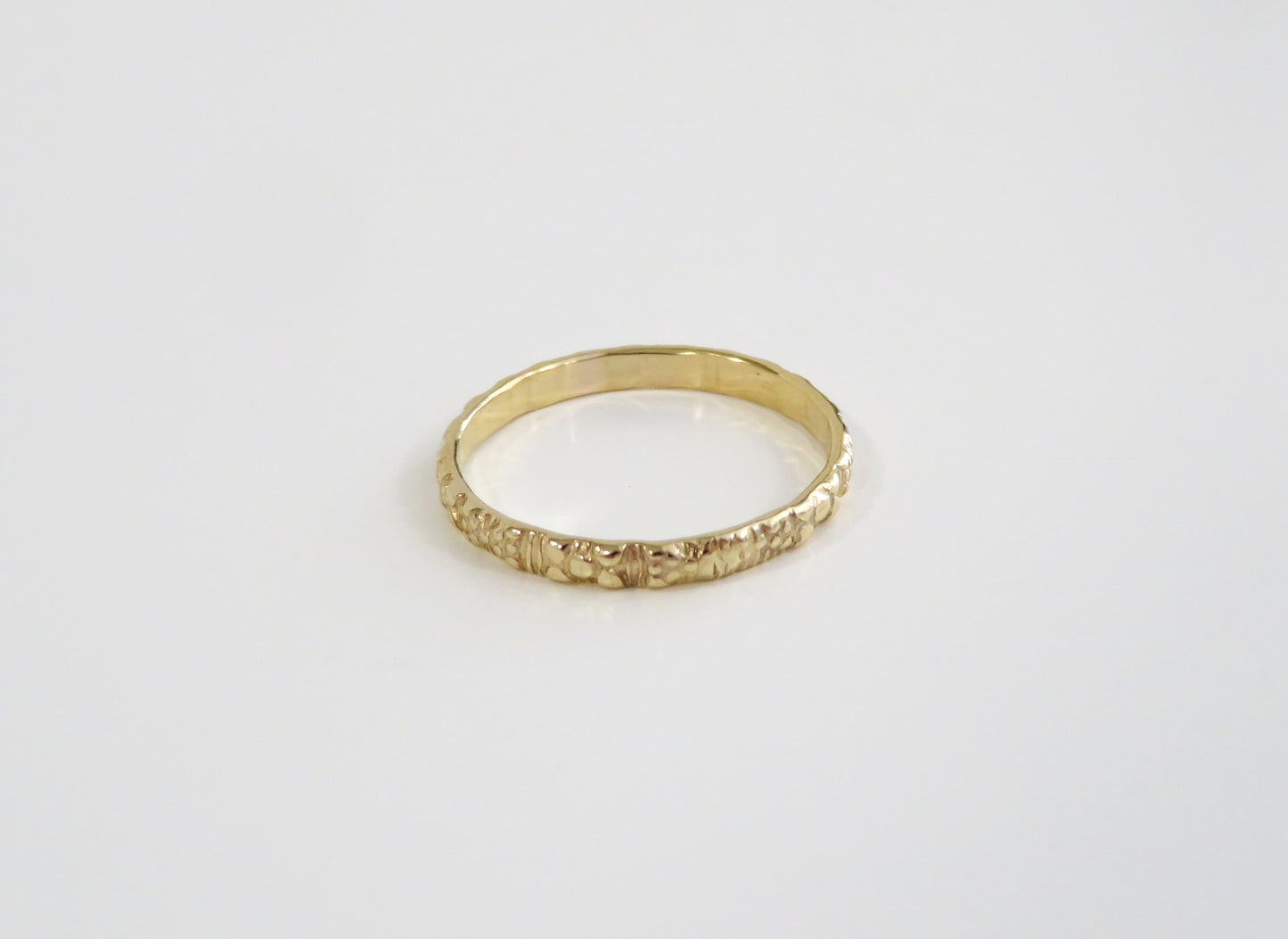 14k Yellow Gold - Pattern Band One 2.2mm