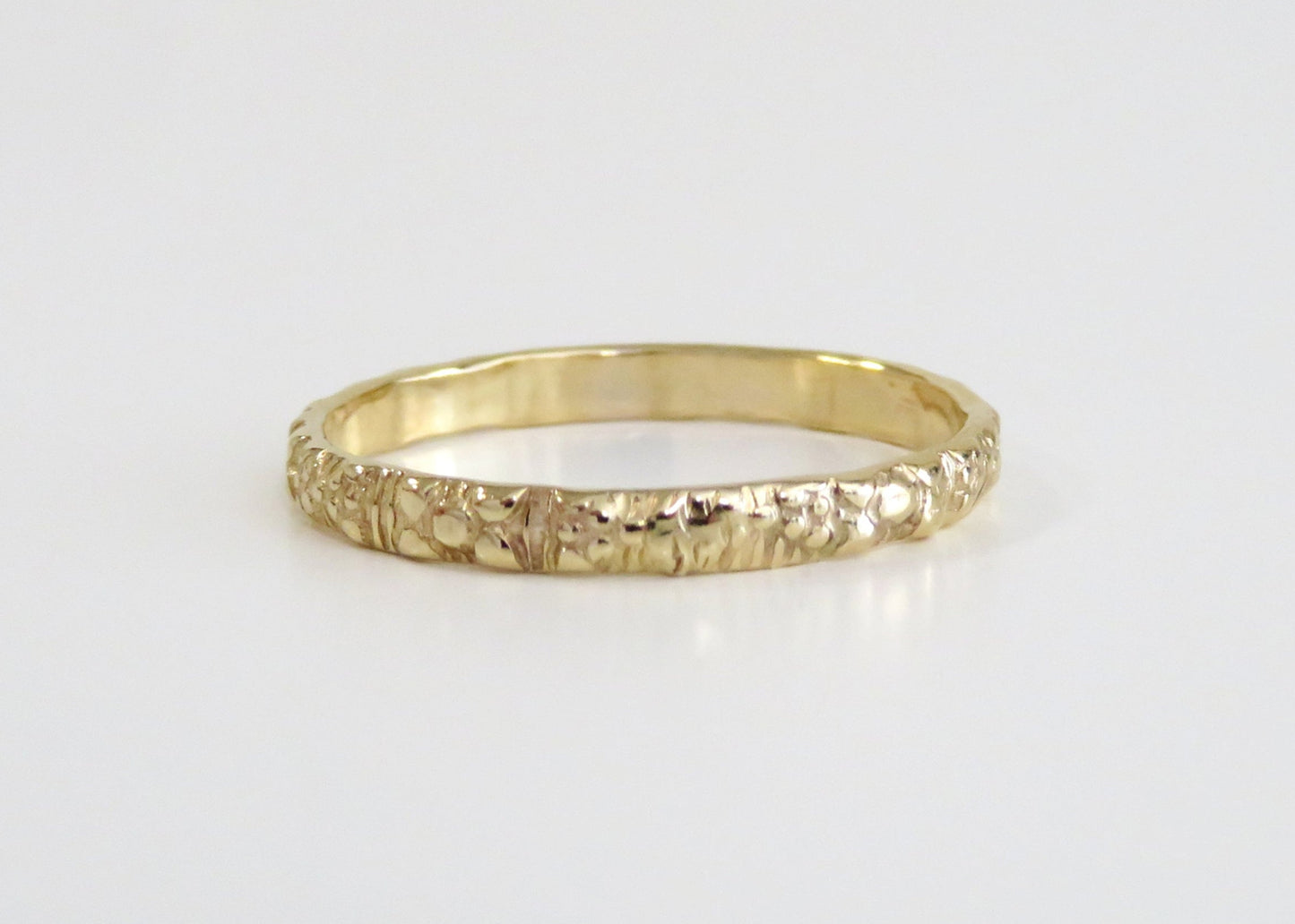14k Yellow Gold - Pattern Band One 2.2mm