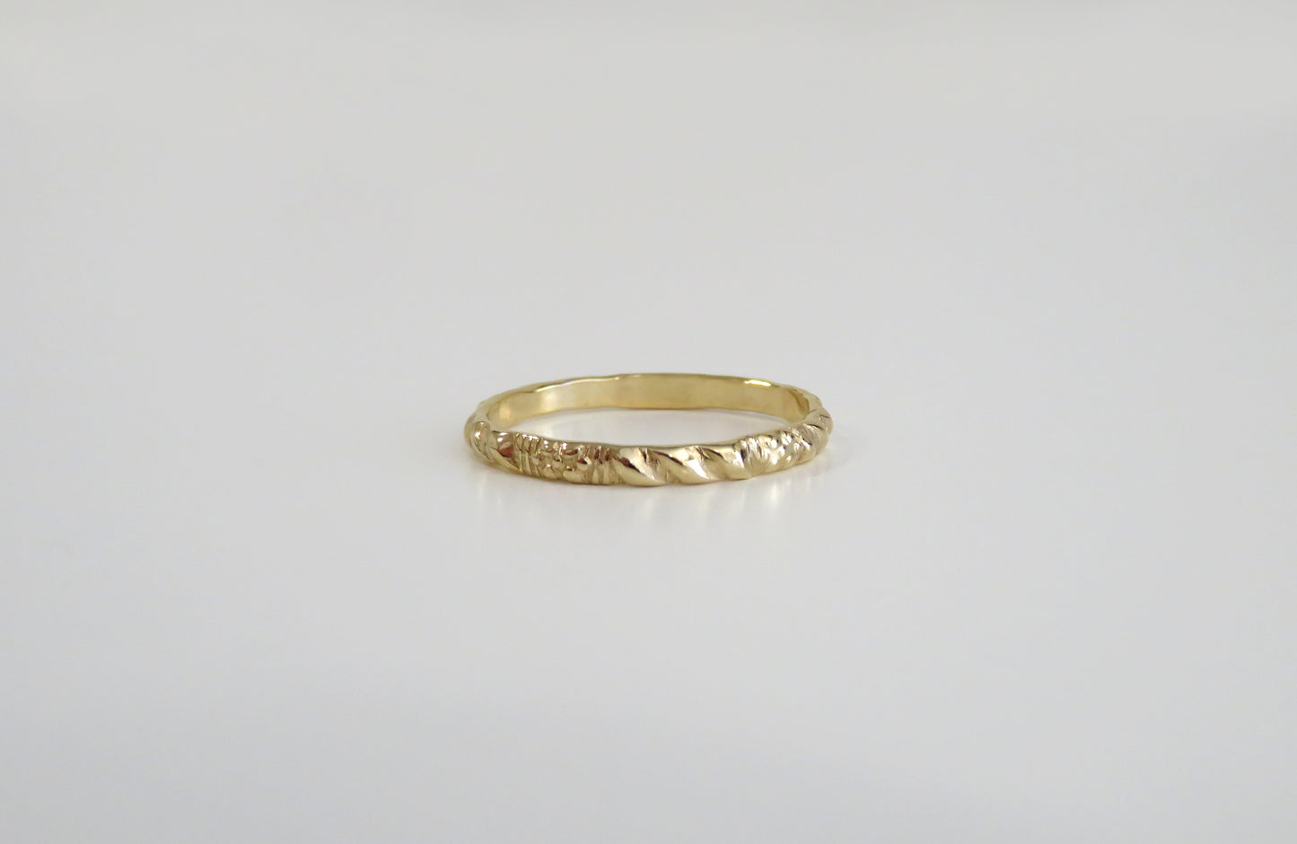 14k Yellow Gold - Pattern Band Two 2.2mm