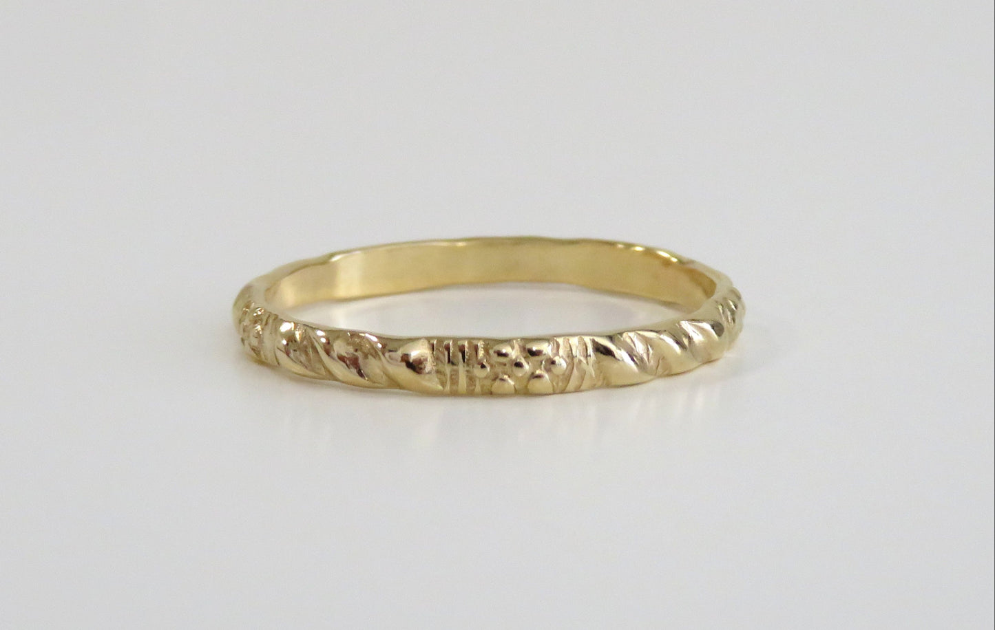 14k Yellow Gold - Pattern Band Two 2.2mm