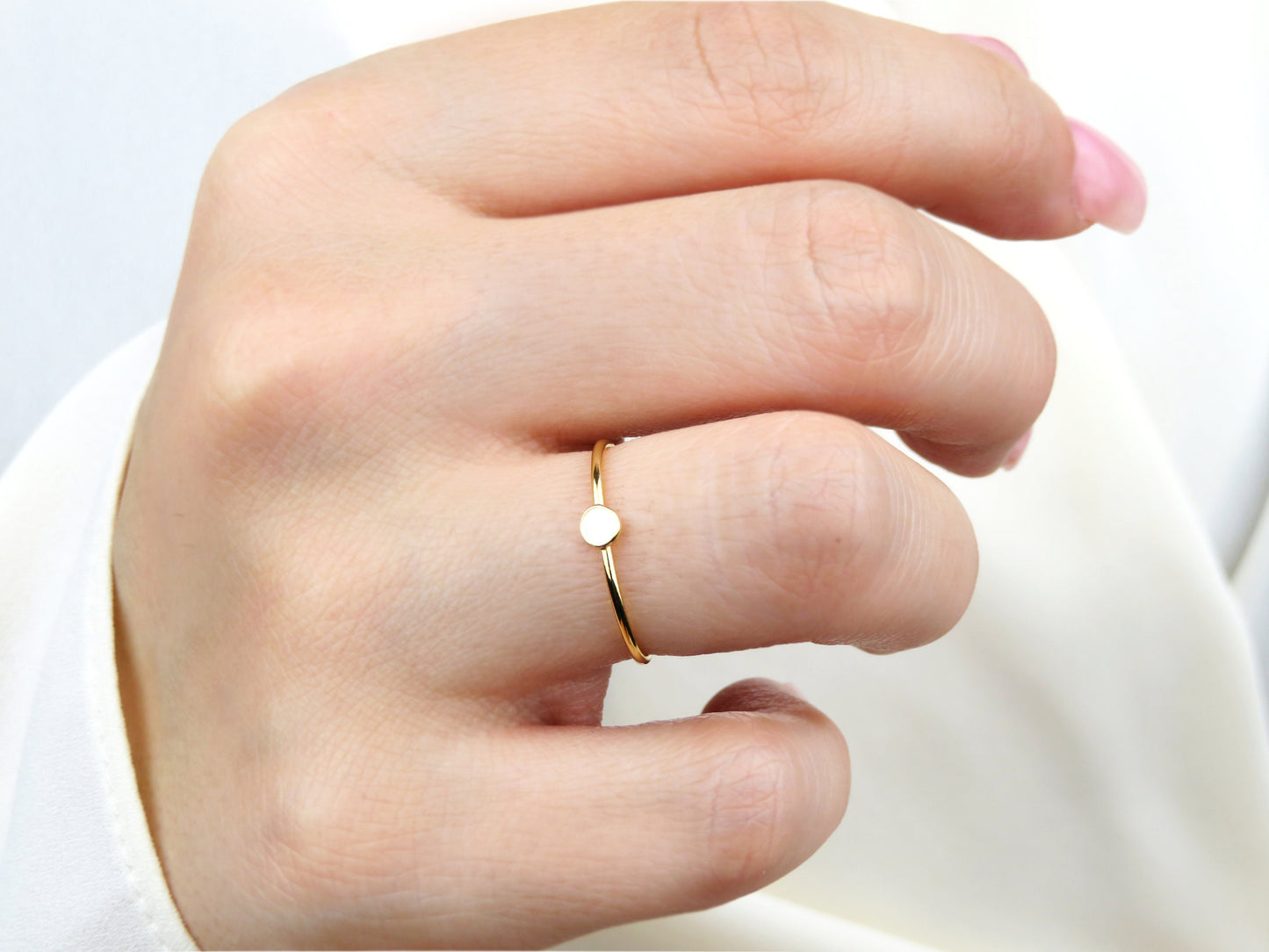 Dainty Circle Ring – 14k Gold Filled or Sterling Silver