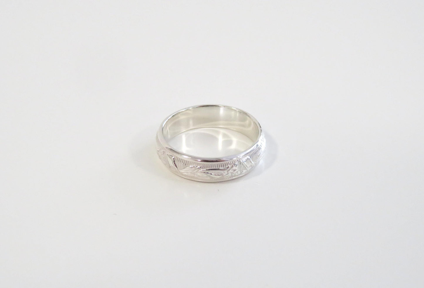 Sterling Silver Floral Ring 4.9mm .925
