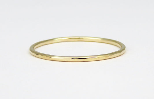 14k Yellow Gold - Thin Hammered Band 1mm